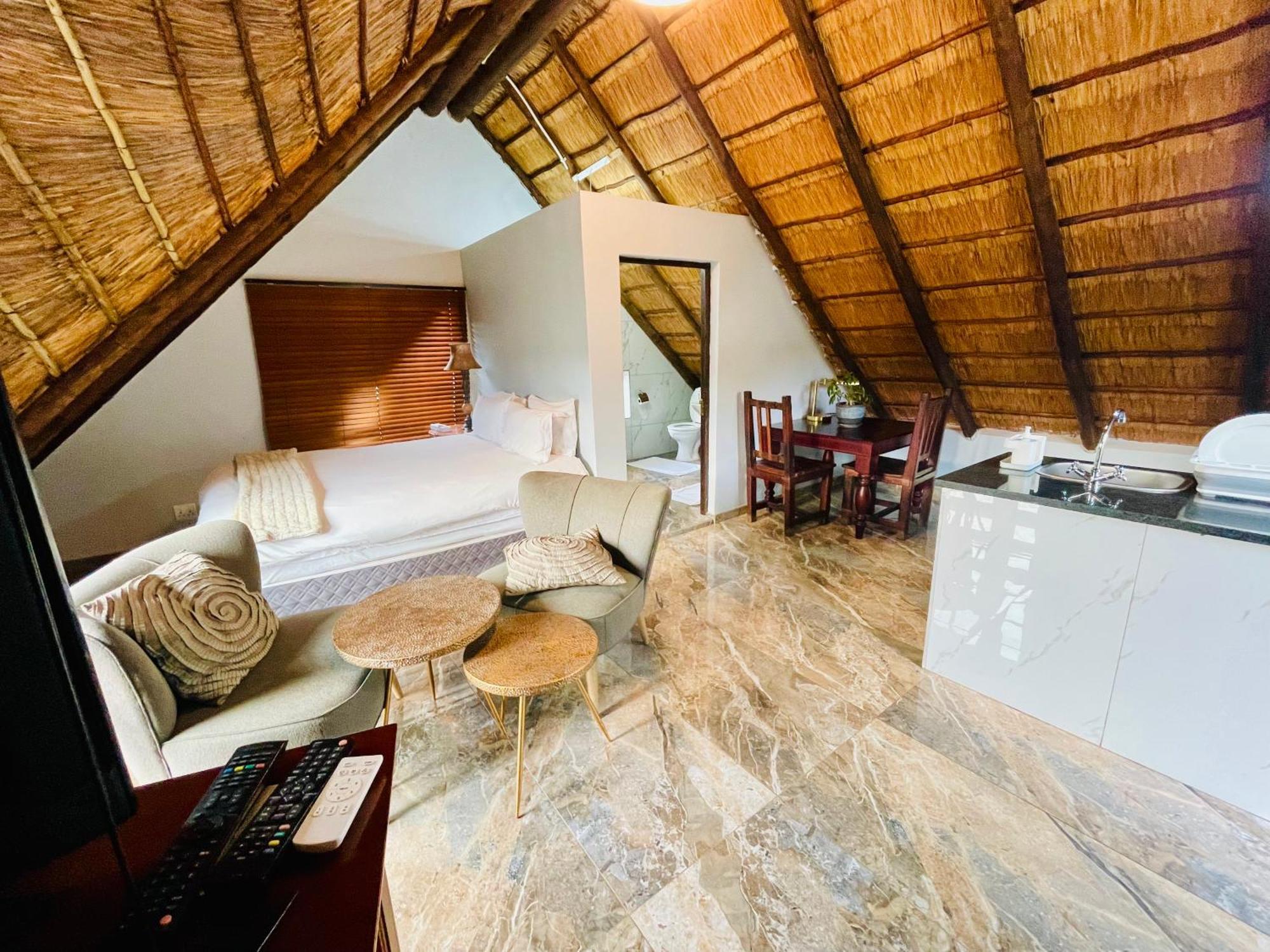 Pretoria Mansion Boutique Hotel Coral Tree מראה חיצוני תמונה
